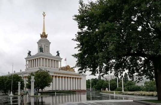 Экскурсия «Возрожденная ВДНХ (пешеходная экскурсия по территории ВДНХ)»