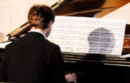 Концерт «Битва клавиров: Бах vs Чайковский»