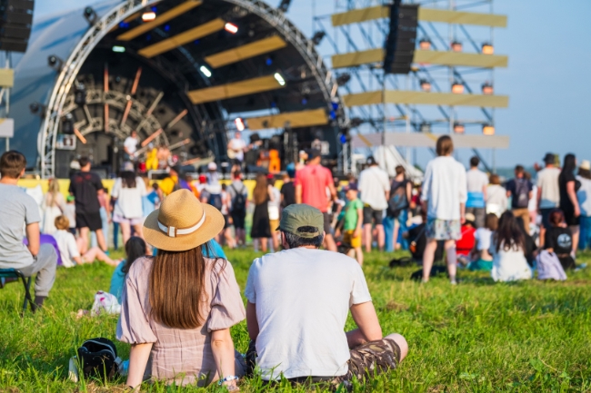 Летние концерты и музыкальные фестивали на свежем воздухе