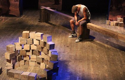 Спектакль «Игра в кубики»